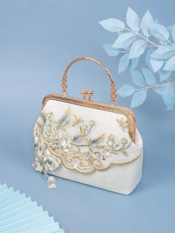 Yuejian white embroidered cheongsam Hanfu bag - Image 5